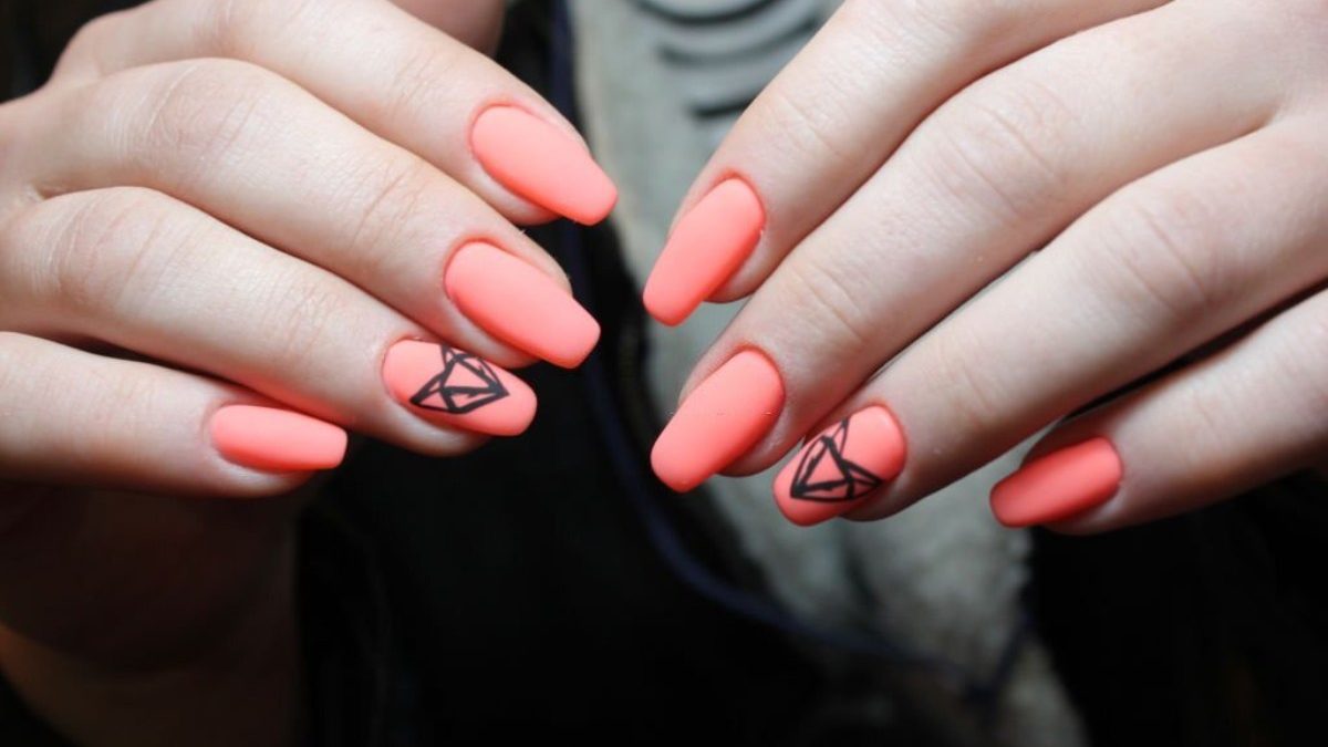 Coral Nail Designs – Some Different Nails